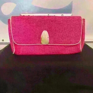 Charming Charlie’s women’s clutch purse